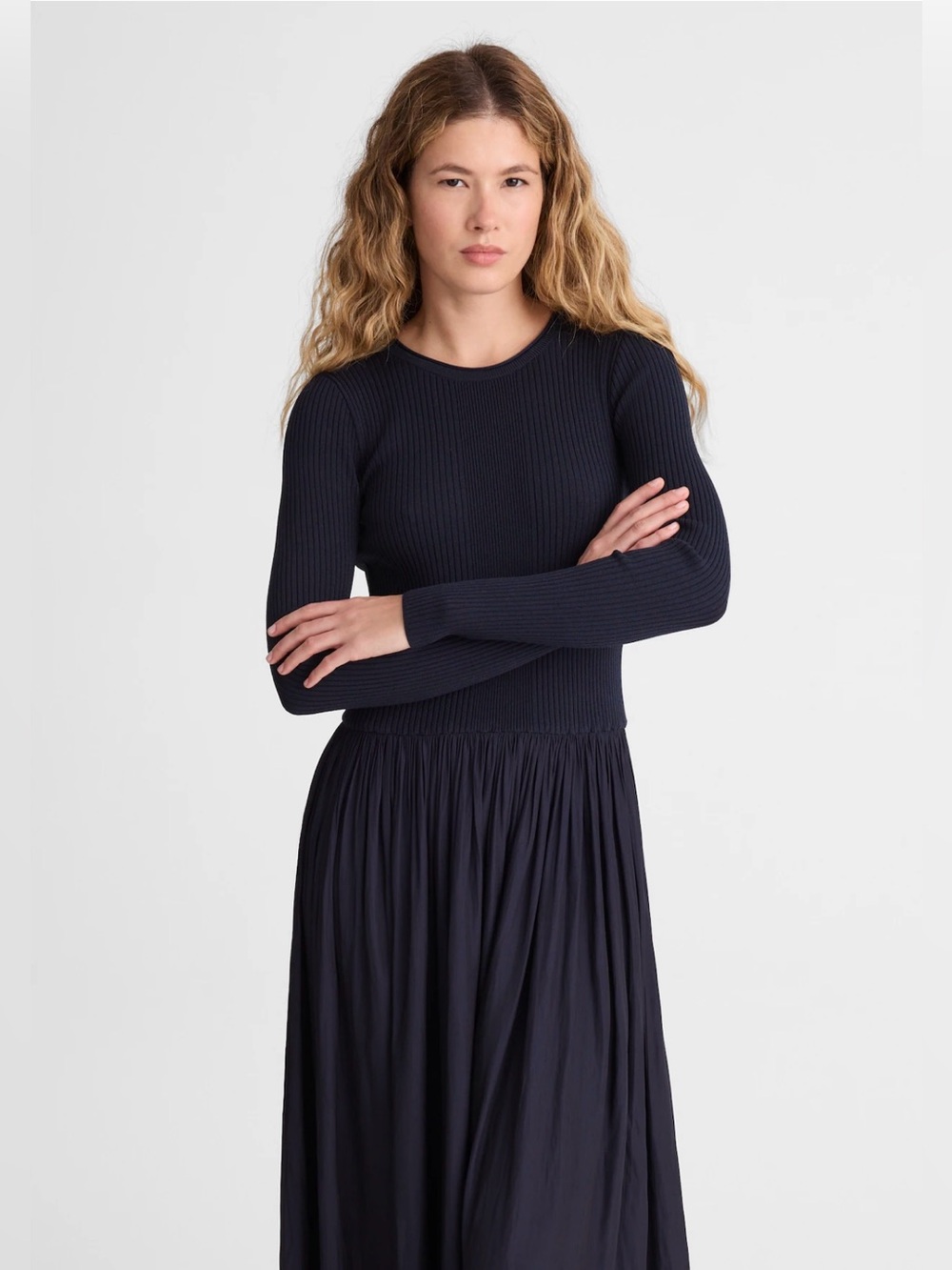 Madewell Ribbed Scoopneck Midi Dress - Picture 2 of 5